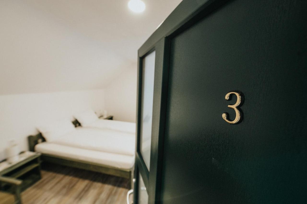 Kadarhaz Bed & Breakfast Vlahita Dış mekan fotoğraf