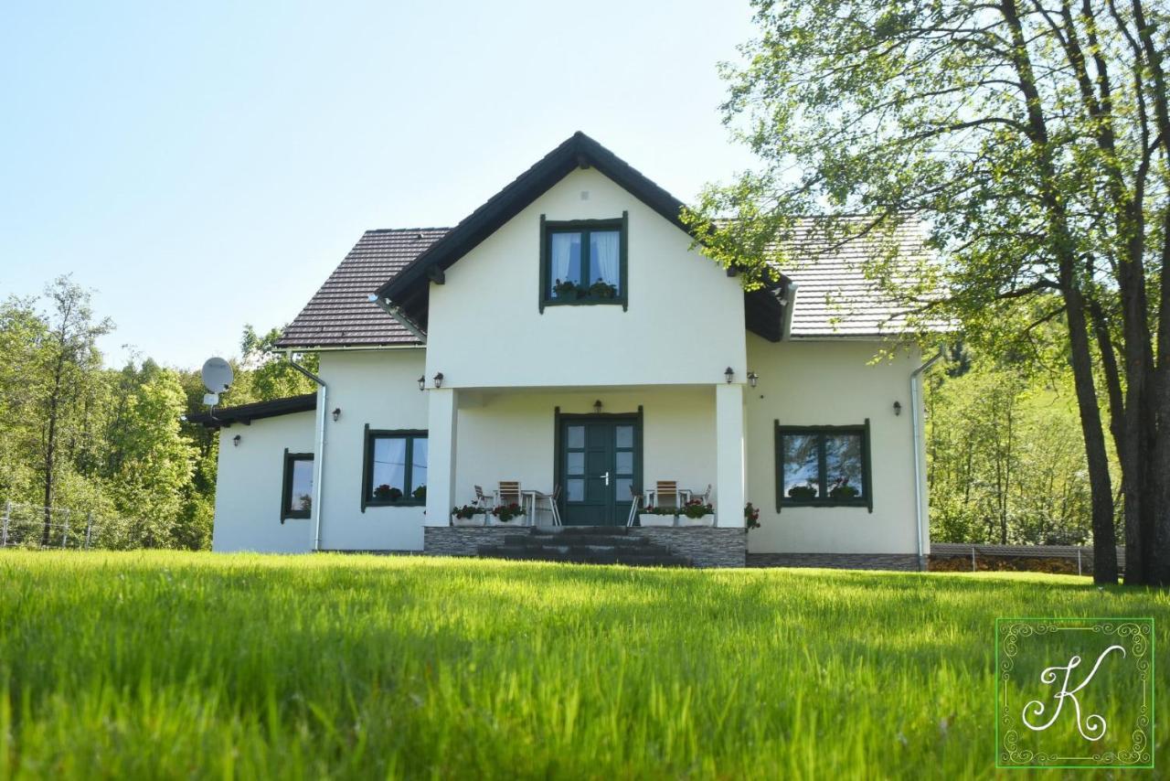 Kadarhaz Bed & Breakfast Vlahita Dış mekan fotoğraf